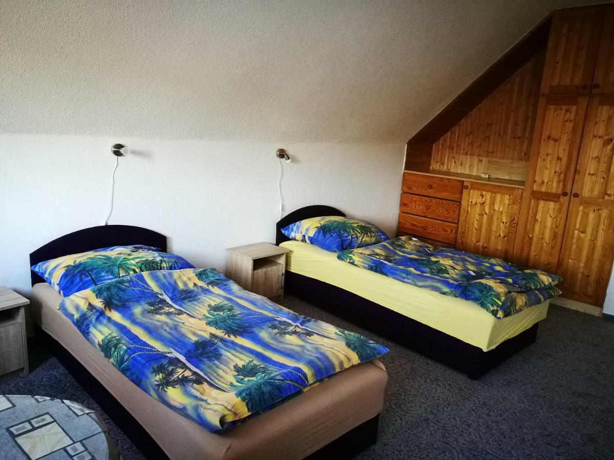 Hotel Paterdombi Vendeghaz Zalaegerszeg Zewnętrze zdjęcie
