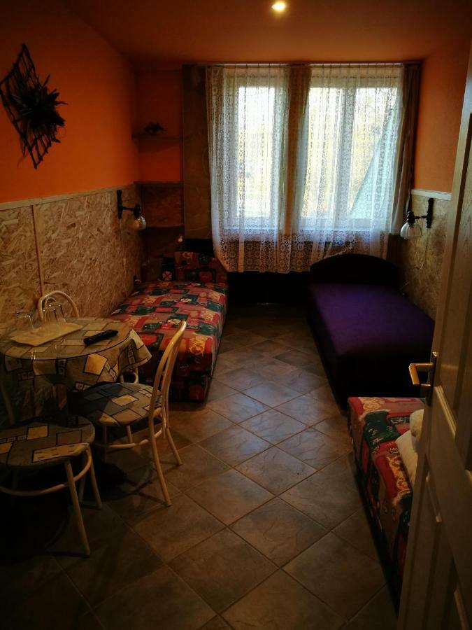 Hotel Paterdombi Vendeghaz Zalaegerszeg Zewnętrze zdjęcie